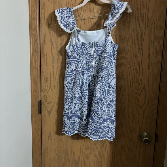 Alice and Olivia Chambray Eyelet Dress size 2 NWOT - Picture 5 of 7